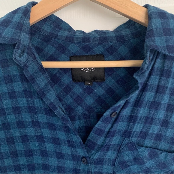 Rails Button Down Top - Picture 4 of 6